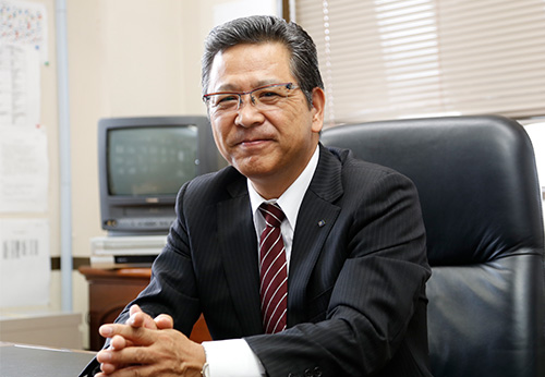 共信冷熱株式会社 代表取締役会長 岸本 務